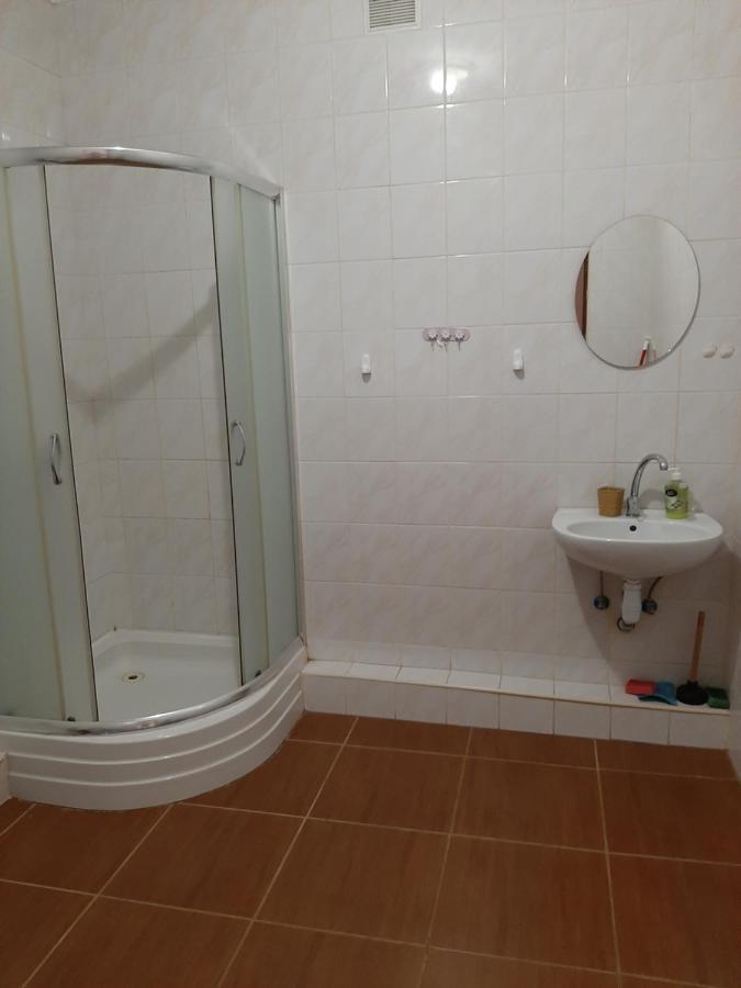 Apartment On Lermontova 35A Mukatjevo Eksteriør billede