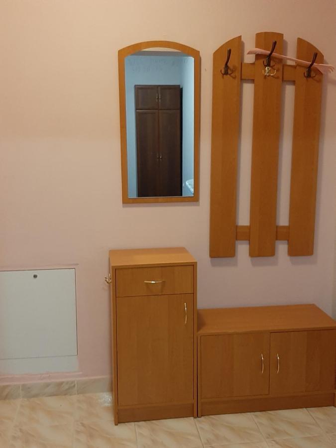 Apartment On Lermontova 35A Mukatjevo Eksteriør billede